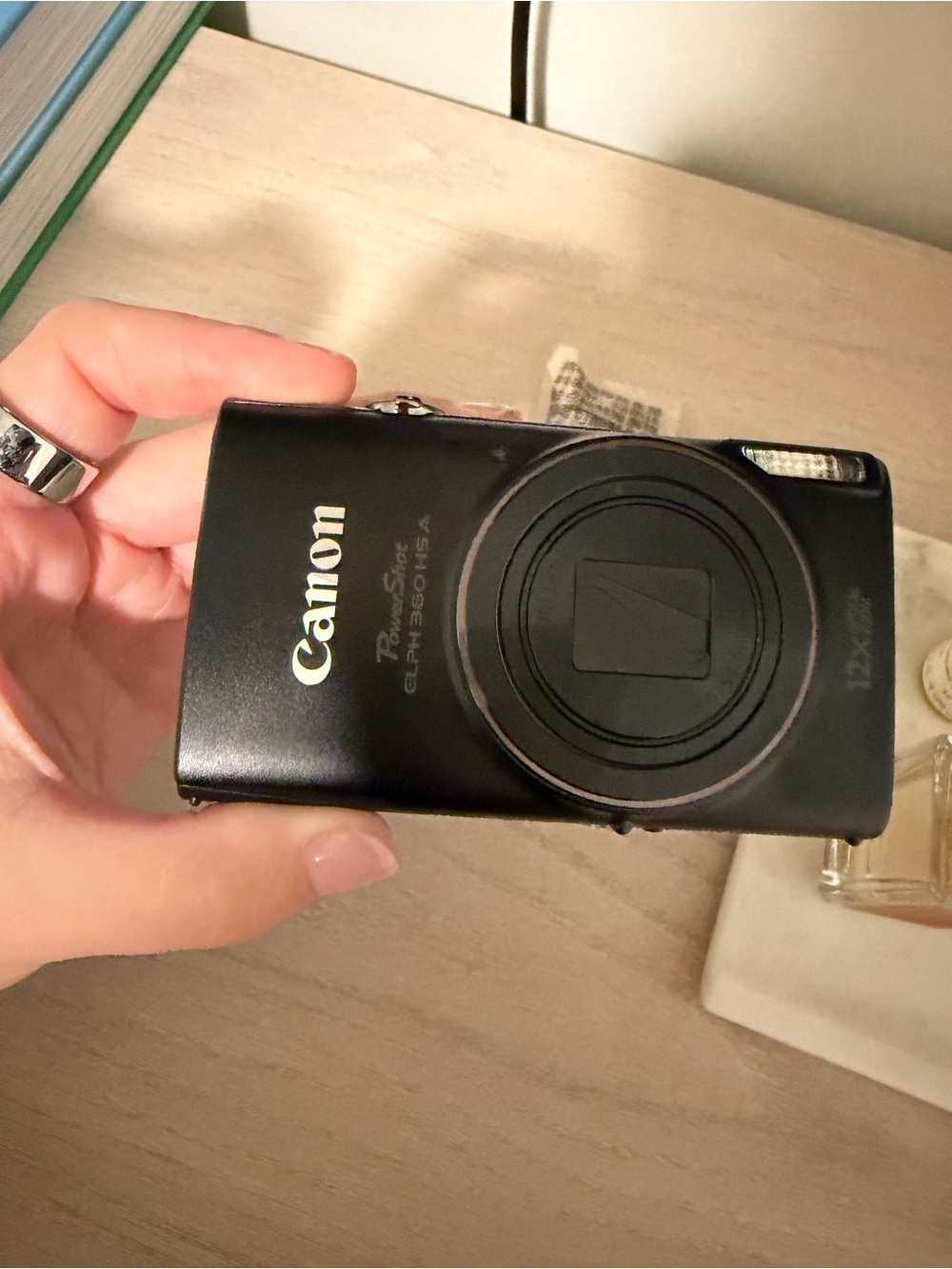Canon Elph 360 HS